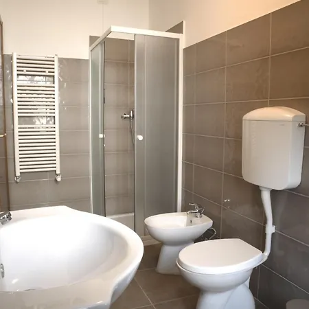Venice Rooms Konukevi *